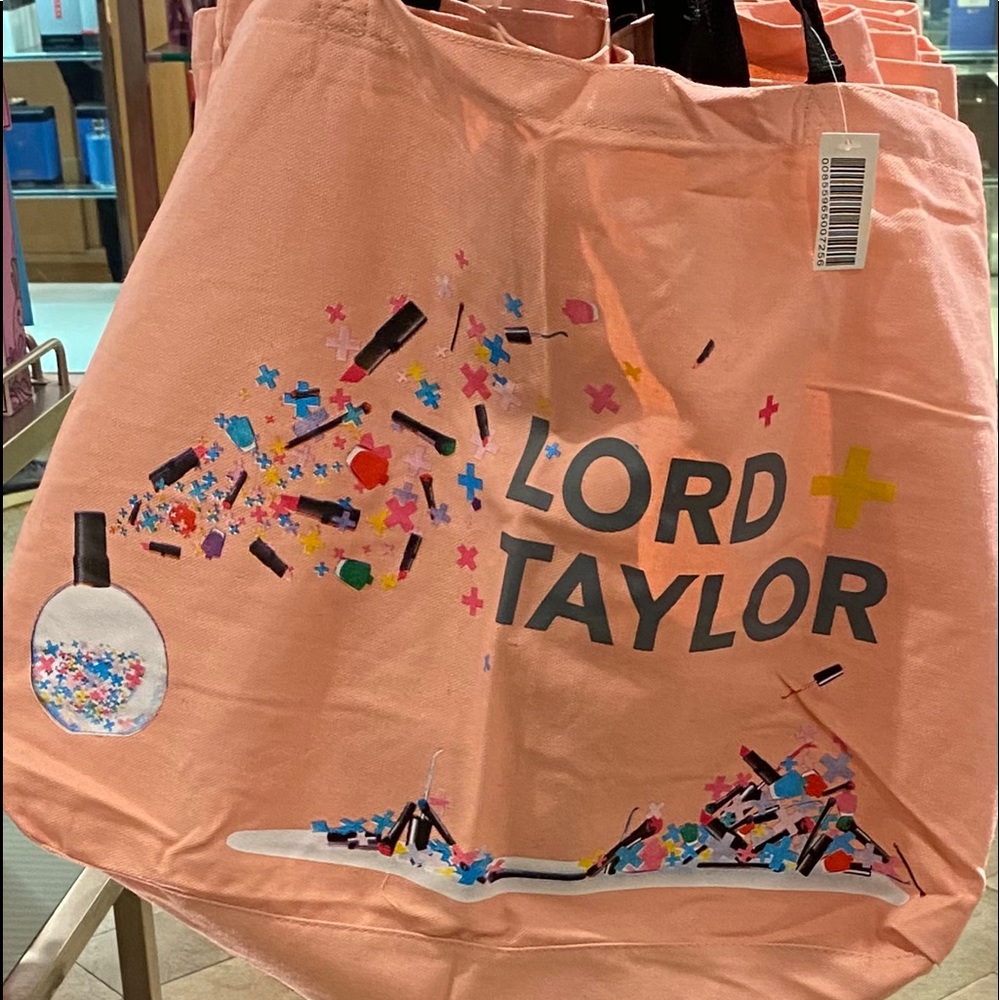 Lord & Taylor reusable bag